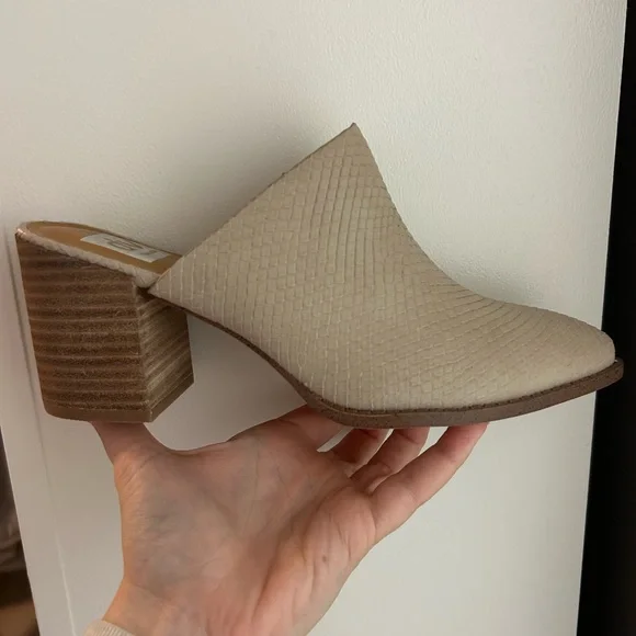 DV by Dolce Vita Shoes Dv Dolce Vita Tendle Stacked Heel Mules Size 9 Poshmark